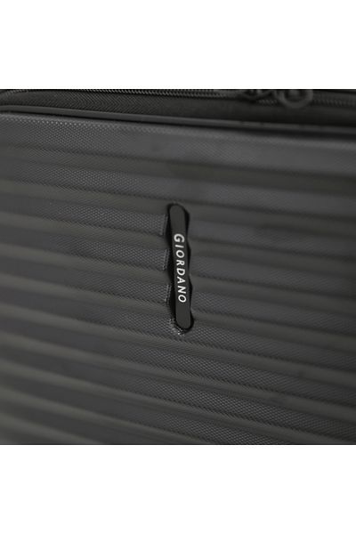 Giordano Cabin Travel Bag with Double Spinner Wheels and Digital Lock