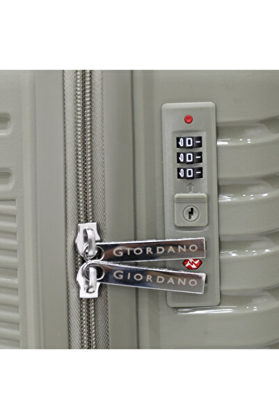 Giordano Polypropylene Cabin Size Trolley,25/16703-20t Olive With Double Spinner Wheels