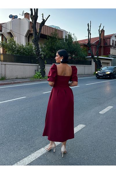 Afiş Butik Rochie midi plisată cu mânecă cu balon cu gât pătrat roz