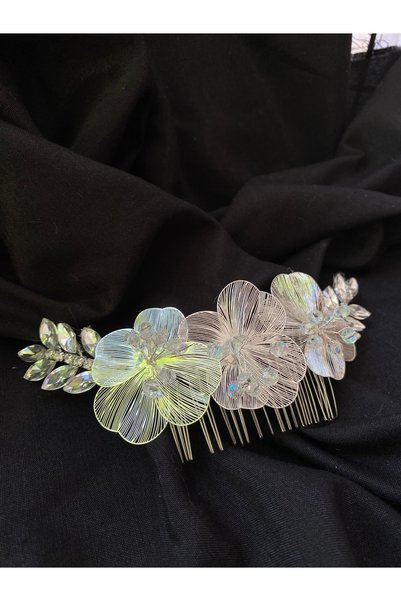 ERYA aksesuar Zircon Stone and Flower Detailed Scalloped Bridal Tiara, Bridal Hair Accessory, Hair Clip, Handmade