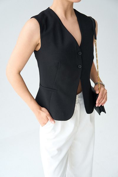 LOOSH Women's Black Two Button Pocket Detailed Vest