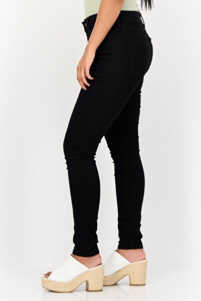 Levi's Women Super Skinny Fit Solid Stretchable Pants, Black