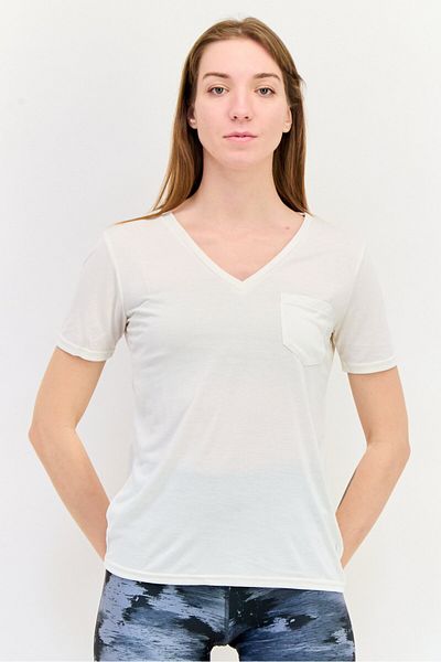 SKECHERS Women Sportswear Fit Short Sleeve Training T-shirt, Cream