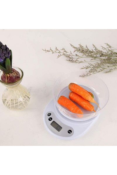 SIKS kitchen scale, bowl included, maximum weight 5 Kg, LCD display, automatic shut-off, white