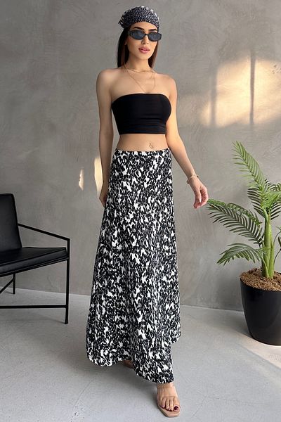 Rabi Shine Black and White Patterned Long Twill Fabric Flare Skirt