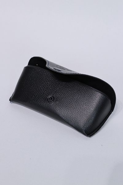 Clarvo Black Glasses Case with Glasses Protection Apparatus