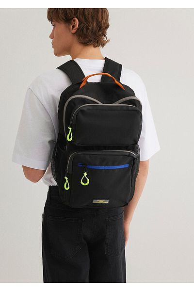 Mavi Schwarzer Rucksack mit mehreren Taschen 0911832 -900