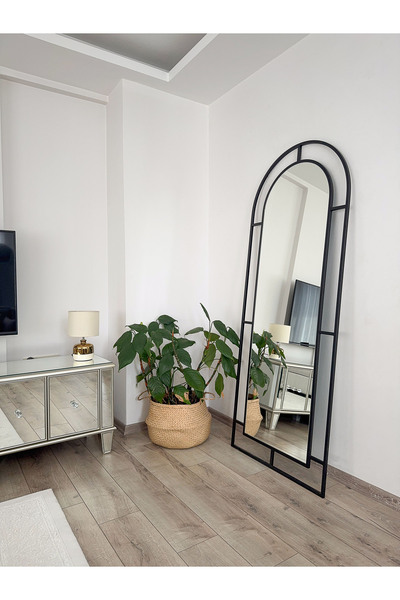 EFFE YAPI DEKOR Siyah Metal Çerçeveli 180x70 Cm Pencere Model Oval Ayaklı Boy Aynası