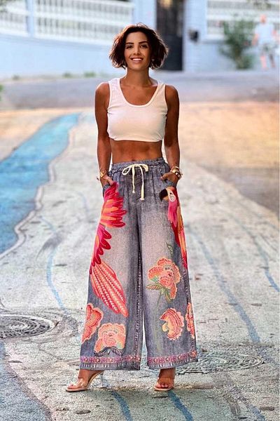Nevin Kaya Moda Special Design - Parrot Patterned Denim Look Trousers