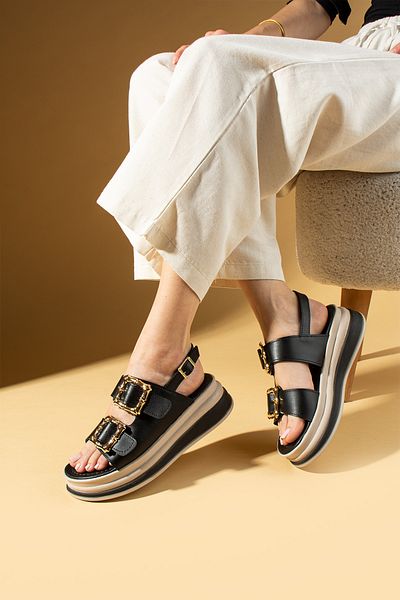 Pembe Potin Women's Black Anatomical Comfortable Sole Daily Buckle Stylish Conford Sandals