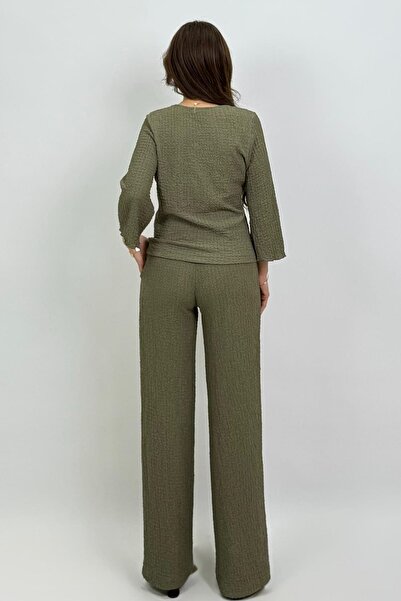 FEVER Bürümcük dokulu v-yakalı düğme detaylı bluz