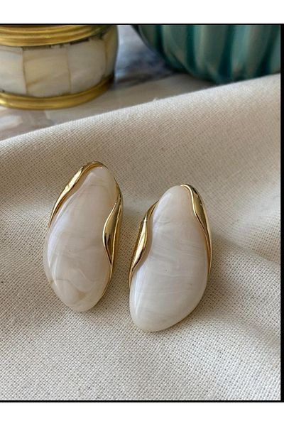 PARLAK EVREN “Pearl White Gold Detailed Organic Form Earrings – Simple and Stylish Touch