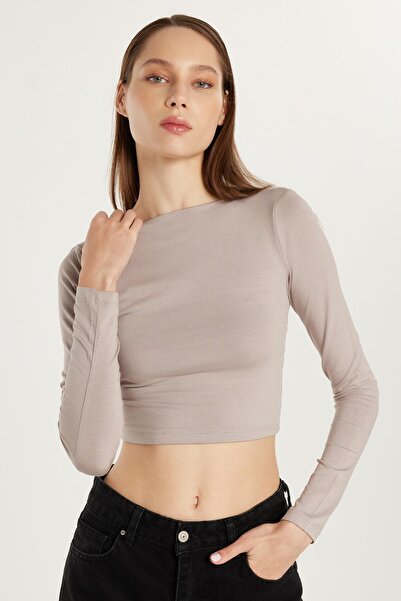 Tudors Women's Slim Fit Slim Fit Crew Neck Back Detailed Mink Blouse