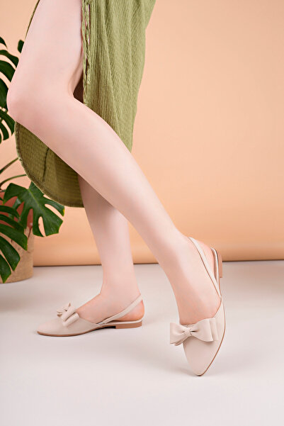 Diardi Kadın Krem Rengi Fiyonk Detaylı Sandalet