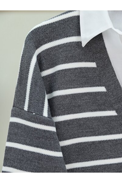 HİJABAYA Striped Buttoned V-Neck Knitwear Cardigan