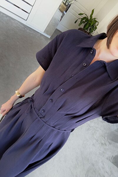 QİMYA BUTİK MAGARDE Γυναικείο μακρύ φόρεμα με πλισέ μέση με κουμπιά και κοντό μανίκι