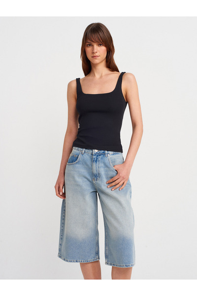 Özgürbutik DİZALTI ŞEHİR BOY KOT ŞORT