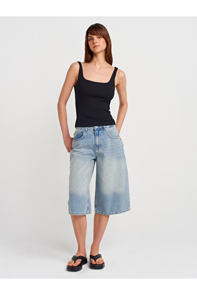 Özgürbutik DİZALTI ŞEHİR BOY KOT ŞORT