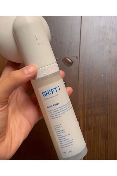 SHIFT Shift Filter Head, First Edition, Complete Shower Filter Against Sedimentation with Refreshing Scents - 1 Piece