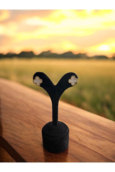 Constanza Exclusive Beyaz Altın Yapraklı Yonca Çelik Küpe 094