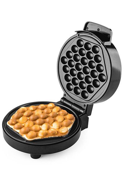 TOSCANA U 1000W Electric Pancake, Waffle and Pancake Maker with Non-Stick Surface, 30 Pieces
