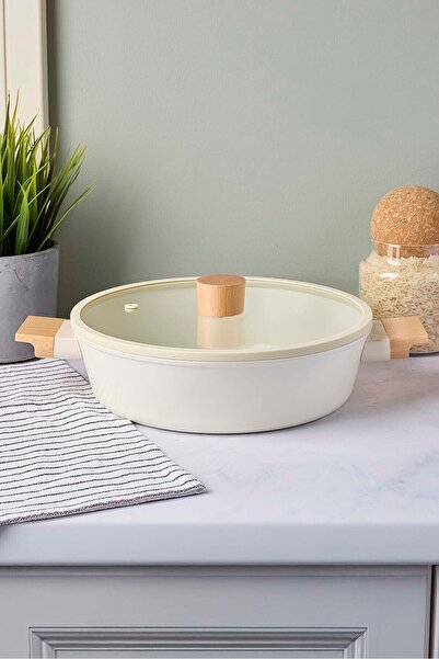 Perotti Cookwood Beige Induction Base Ceramic Flat Pot with Wooden Handle and Lid 24 cm