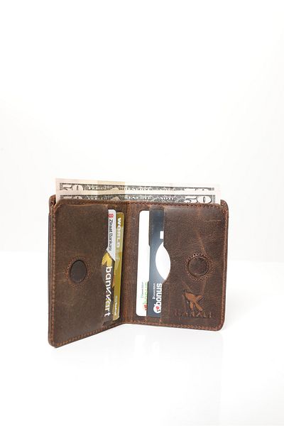 Fjellor Men's Brown Magnet Cover Genuine Leather Wallet with Coin Compartment & Card Holder