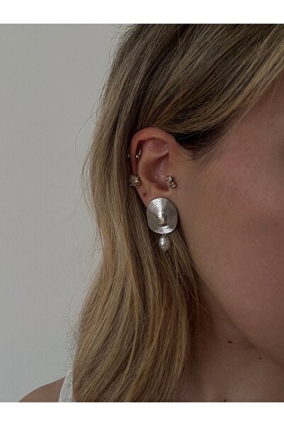 DIERA Sarmal Gümüş Kararmaz Şık Küpe