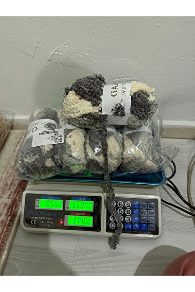 SÜSLÜTASARIM Himalaya yüksek kalite yumoş ip(680 gram)(gri&krem)