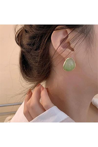 Pelin Aksesuar Green Variegated Stone Curved Earrings