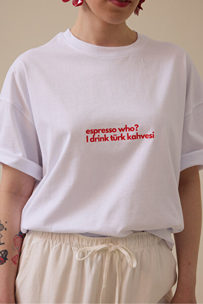 Lesin Studio Espresso Who Beyaz Oversize Tişört