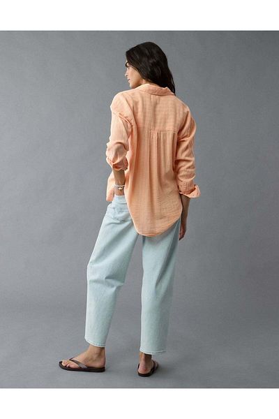 AMERICAN EAGLE قميص AE Perfect ذو الأزرار