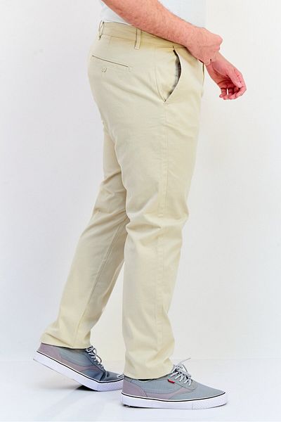 CELIO Men Slim Fit Solid Chino Pants, Khaki