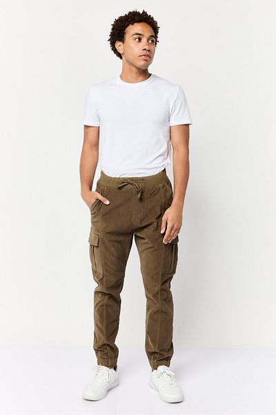 CELIO Men Regular Fit Textured Cargo Jogger Pants, Olive