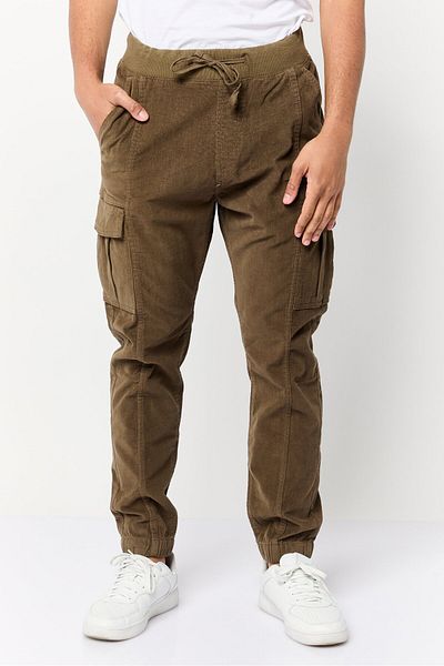 CELIO Men Regular Fit Textured Cargo Jogger Pants, Olive