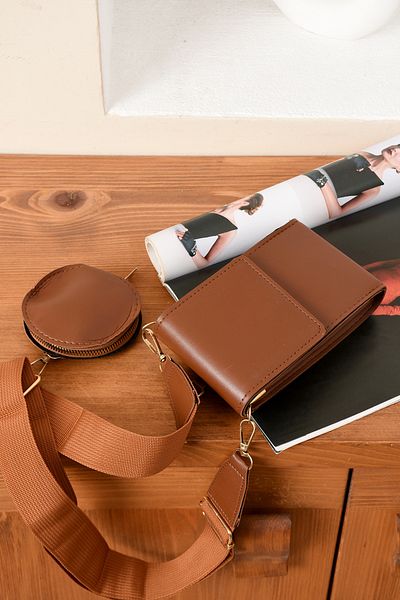 Handley Luxury Cross Strap Mini Wallet Design Bag with Column Belt Detail