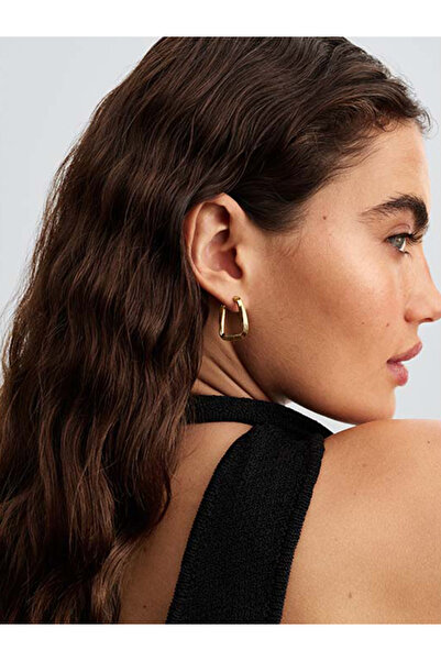 Pandora Kıvrımlı Üçgen Büyük Halka Küpeler