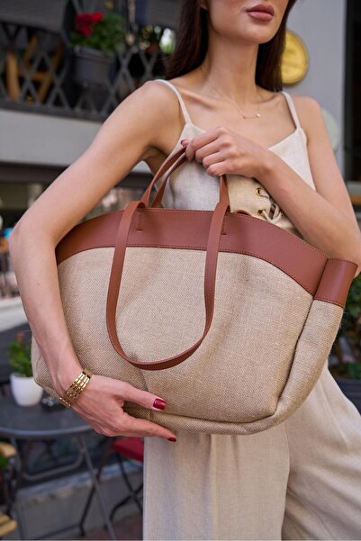 Madamra Tan Straw Women's Contrast Tote Bag