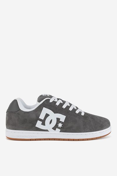 DC Shoes man sports shoes 5903419787317 Gray