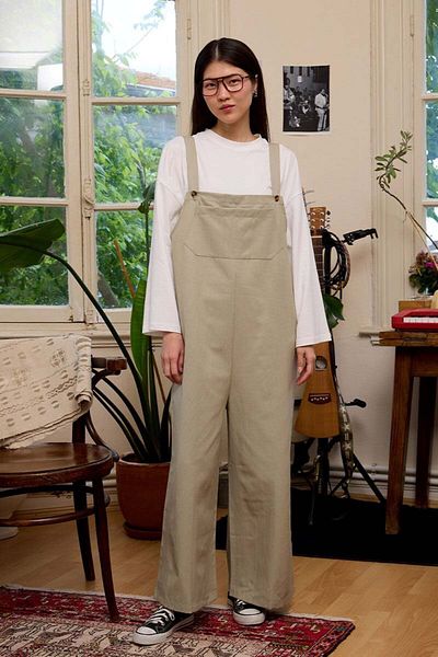 Ceylan Otantik Mold Green Linen Salopet Jumpsuit & Ecru Body