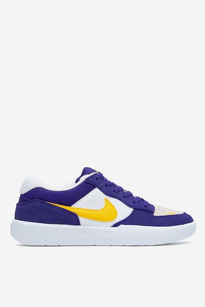 Nike woman sports shoes 2230076844712 White