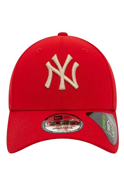 NEW ERA Repreve 940 New York Yankees Cap, Men's Cap