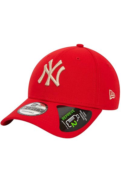 NEW ERA Repreve 940 New York Yankees Cap, Men's Cap