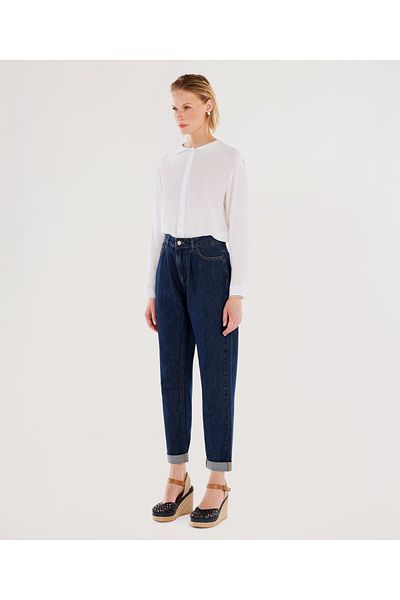 Yargıcı Pantaloni din denim cu talie înaltă, cu detaliu de broderie