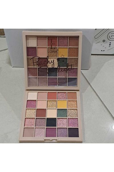 Lora 25-color Eyeshadow From