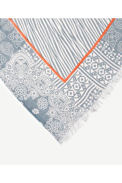 Yargıcı Silk blended patterned shawl