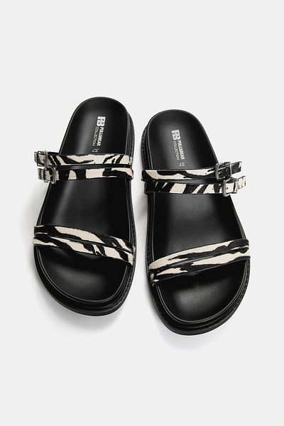 Pull & Bear Flat leather animal print sandals