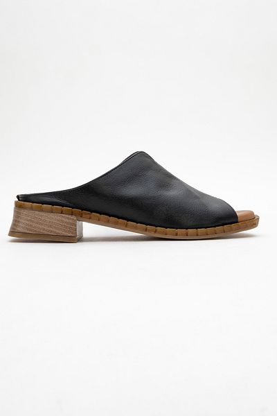 Ataköy Ayakkabı Women's Leather Slippers