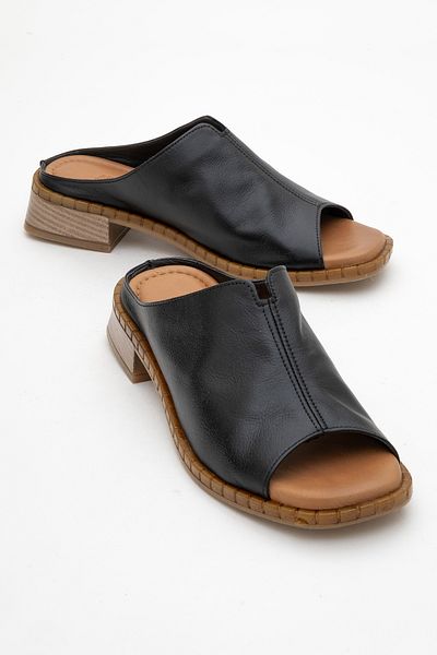 Ataköy Ayakkabı Women's Leather Slippers