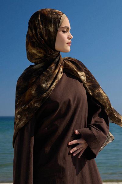 Qef Deluxe Summer Shawl Batic Brown